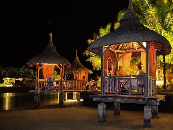 Paradise Cove - Dining 